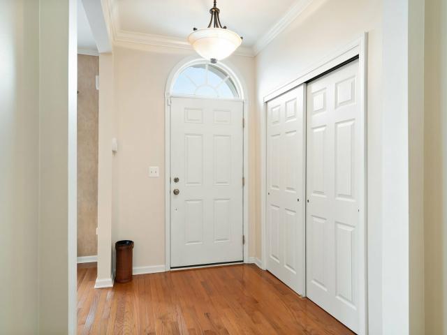 Townhouse for sale in Old Bridge