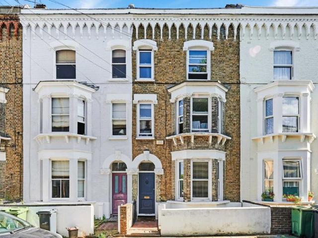 Apartment for rent in London Borough of Lambeth, Greater London