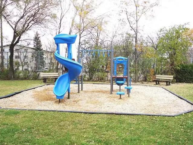 Condo for rent in St. Leonard's, Quebec