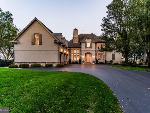 House for sale in Cumberland, Pennsylvania