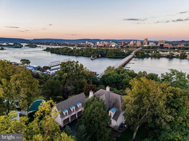 House for sale in Cumberland, Pennsylvania