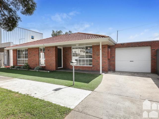 House for rent in Altona North, Melbourne