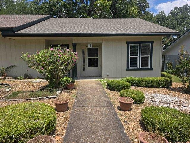 Townhouse for sale in Ark