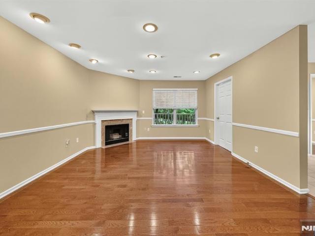 Property for rent in Berkeley Heights, New Jersey