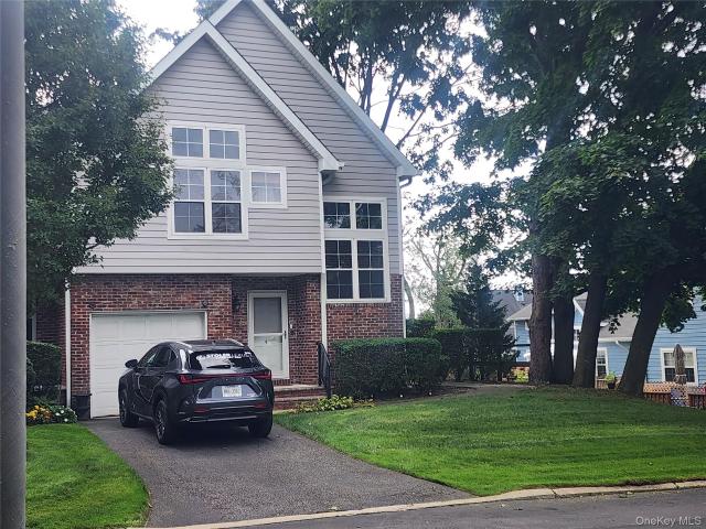 Condo for sale in Brentwood, Town of Islip