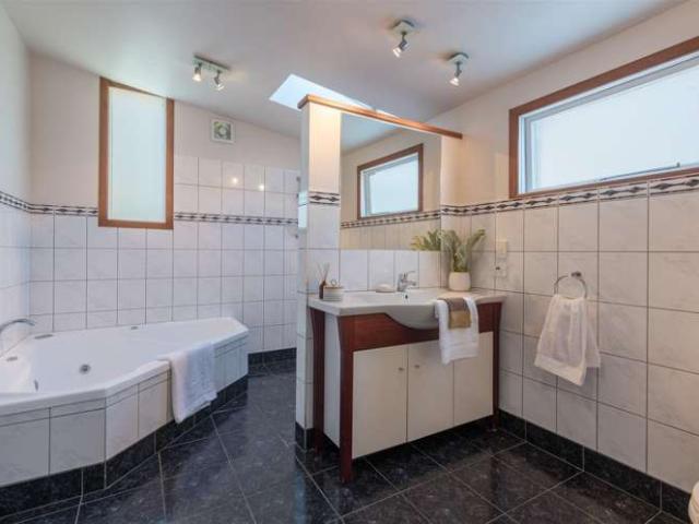 House for sale in Cable Bay, Nelson Bays