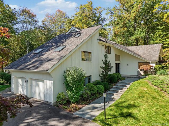House for sale in Armonk, Westchester County