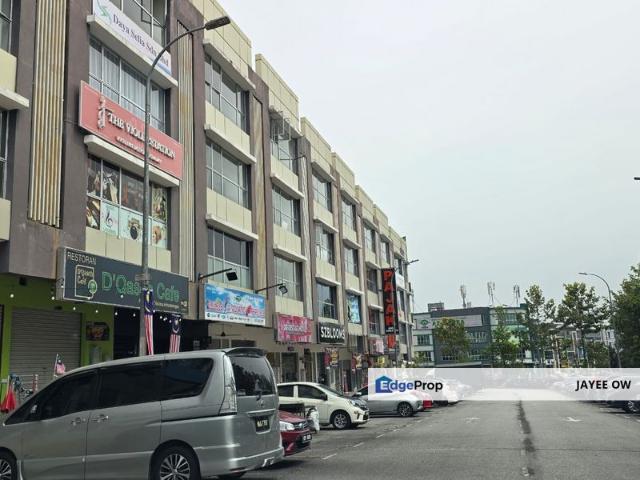 Shop for sale in Kajang, Langat