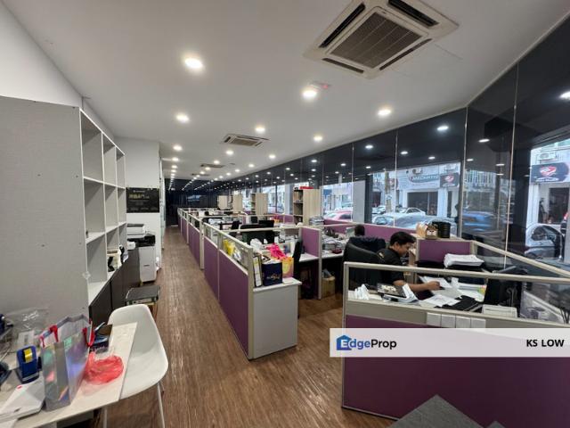 Shop for sale in Petaling, Damansara Damai