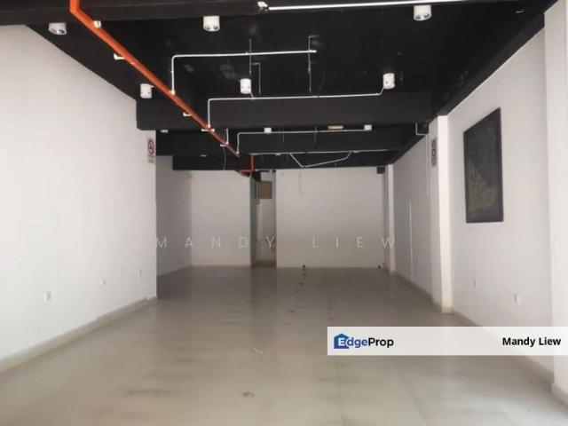 Shop for sale in Petaling Jaya, Petaling