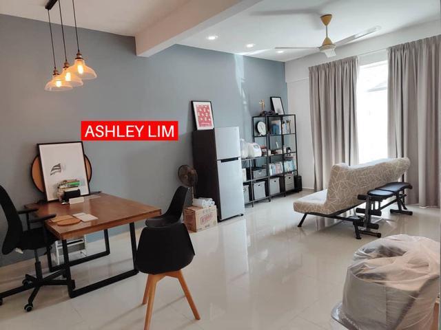 Townhouse for sale in Mukim 13, Georgetown