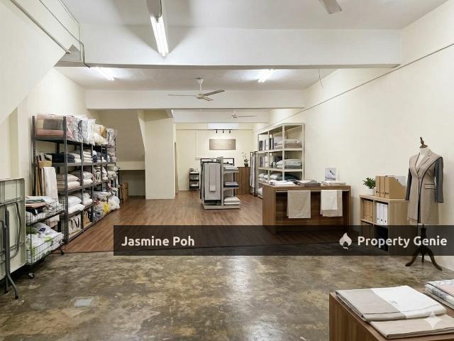 Shop Office for sale in Kajang, Langat