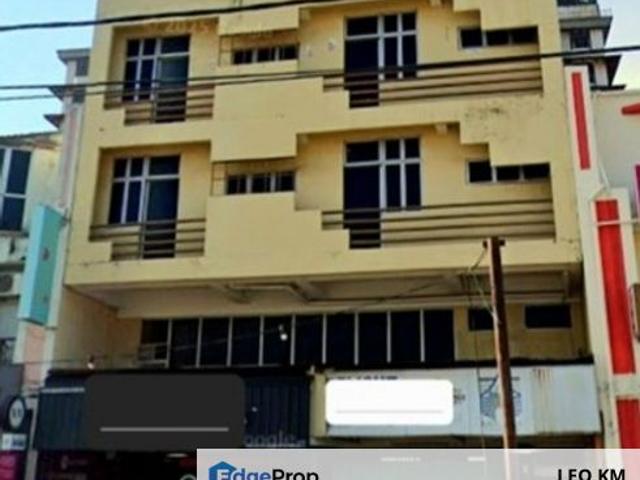 Shop for sale in Malaka