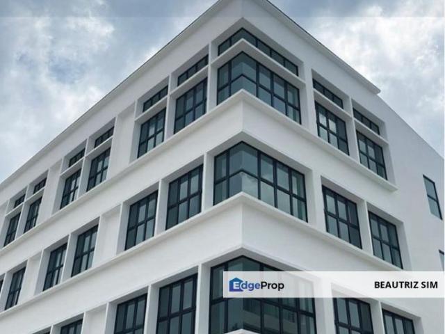 Shop for rent in Kuching