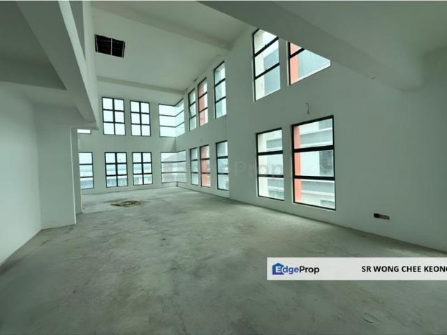 Shop for sale in Petaling, Alam Impian