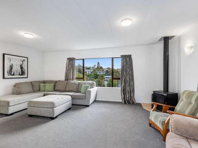 House for sale in Whangaparaoa
