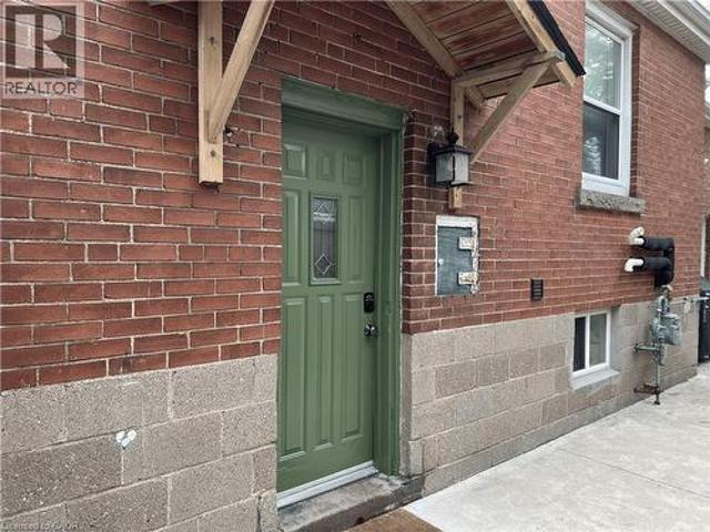 House for rent in Ancaster, Ontario