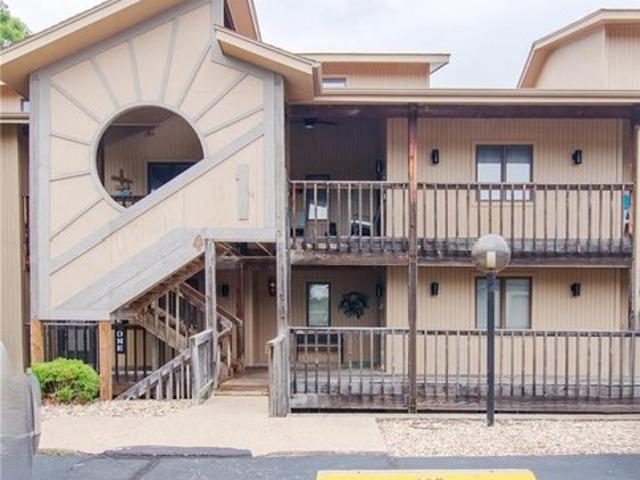 Condo for sale in Sunrise Beach, Camden County