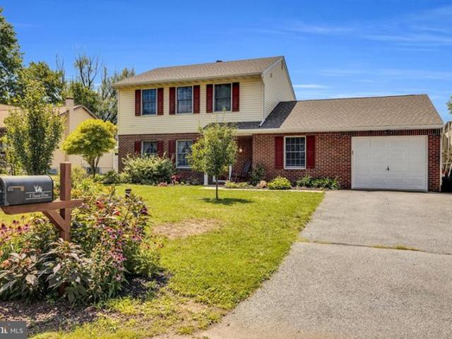 House for sale in Douglassville, Pennsylvania