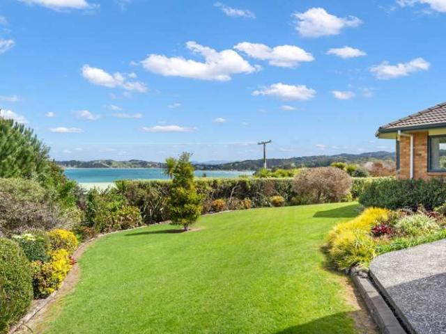 House for sale in Parua Bay, Whangārei District