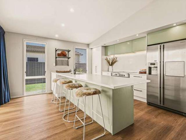 House for sale in Poraiti, Napier City