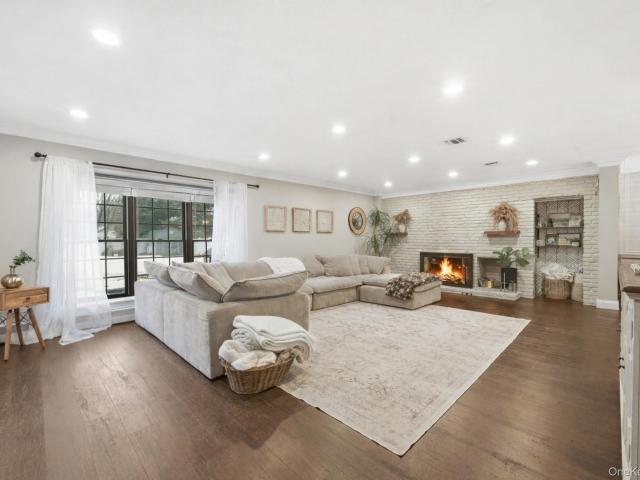 House for sale in Bohemia, New York