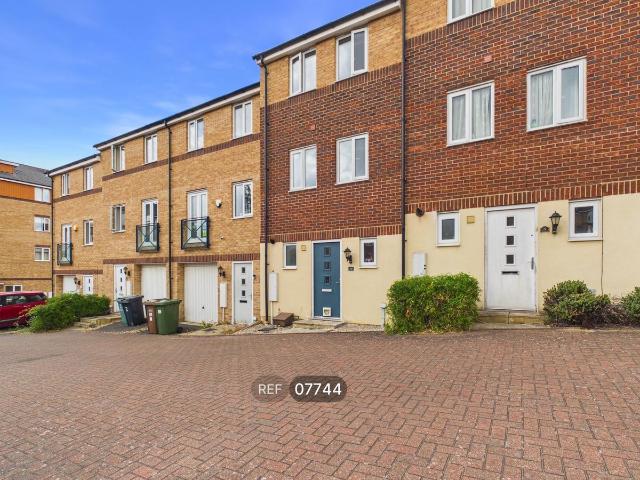 Apartment for rent in Hampton Hargate, Peterborough