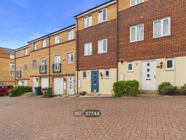 House for rent in Hampton Hargate, Peterborough