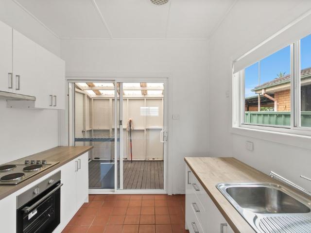 House for rent in Oak Flats, Shellharbour City Council