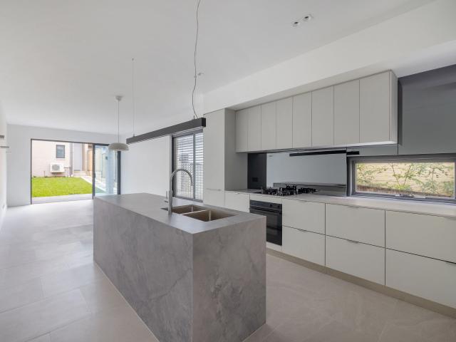 Granny Flat for rent in Sydney, New South Wales