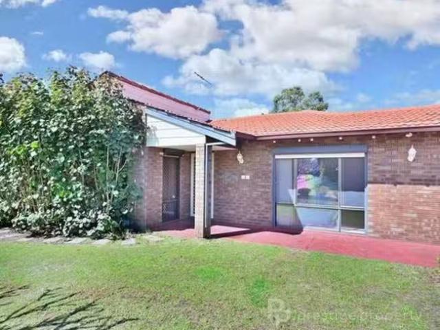 House for rent in Canning Vale, Western Australia