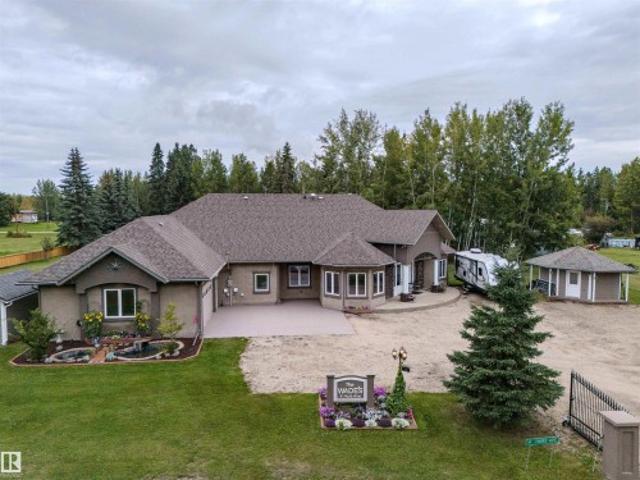 House for sale in Entwistle, Alberta