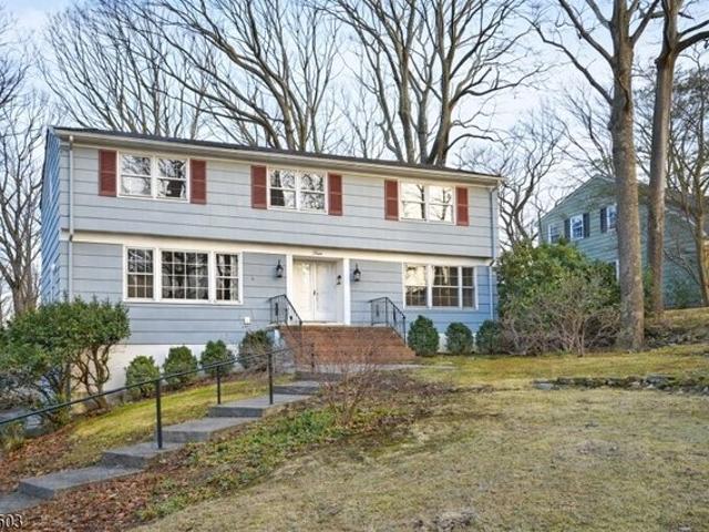 House for sale in Berkeley Heights, New Jersey