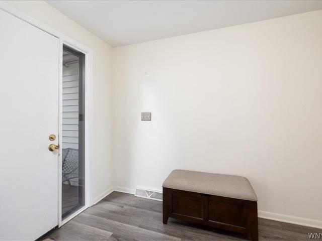 Condo for sale in Aurora, New York