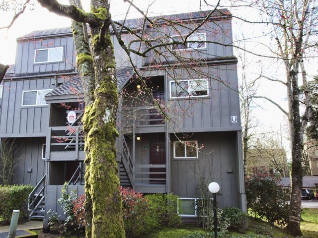 Condo for sale in Oregonia