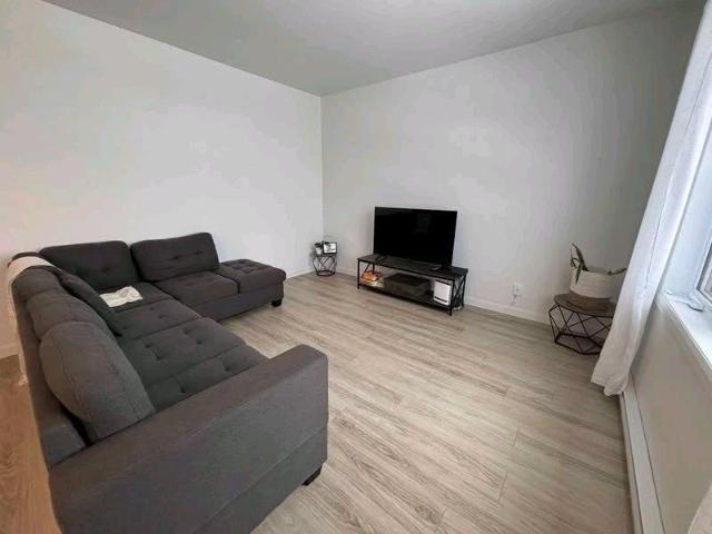 Apartment for rent in Le Haut-saint-françois, Quebec