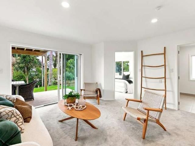 House for sale in Herald Island, Upper Harbour