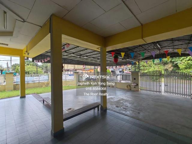 Shop for sale in Johor