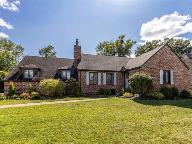 House for sale in Pittsburg, Pennsylvania