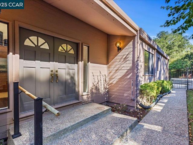 House for sale in Orinda, California