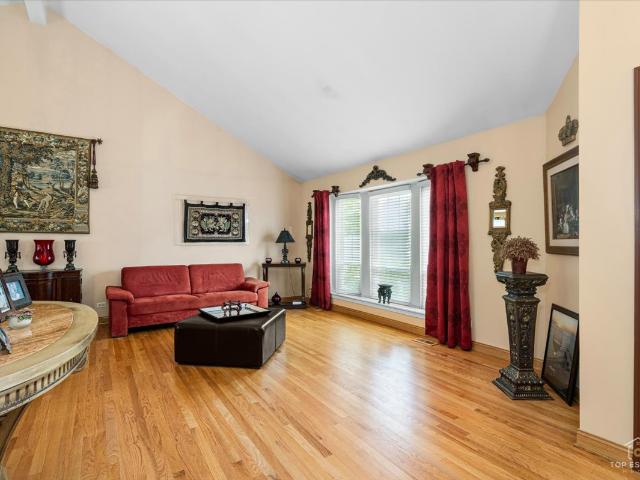 House for sale in Lake Zurich, Illinois