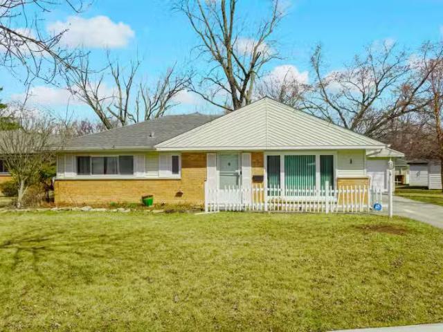 House for sale in Bedford Park