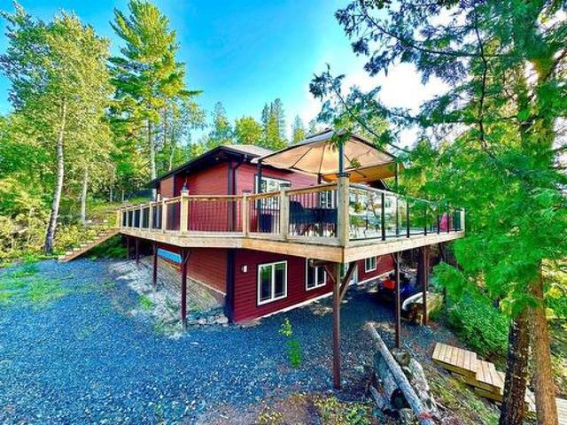 House for sale in Mcintosh, Ontario