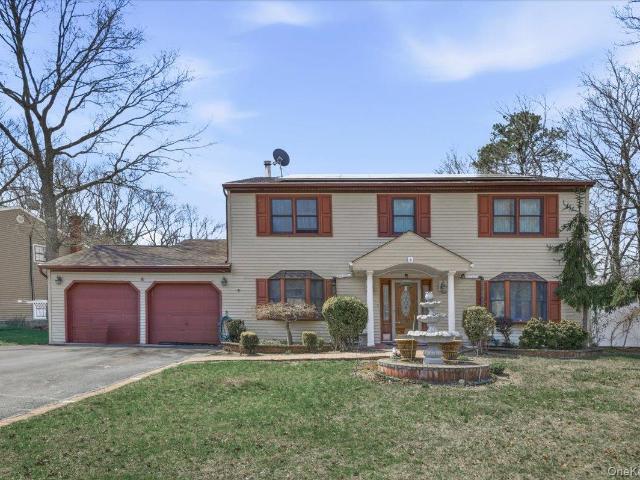 House for sale in Bohemia, New York