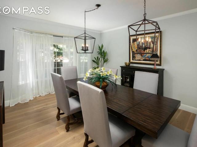 House for sale in Redwood City