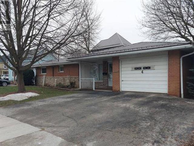 House for sale in Kitchener, Ontario
