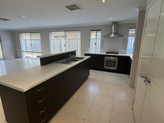House for rent in Piara Waters, City Of Armadale