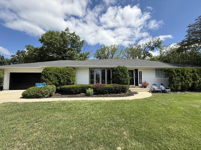 House for sale in Lincolnshire, Illinois