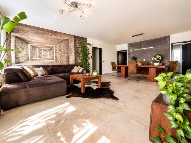 Wohnung kaufen in Rodenkirchen, Köln