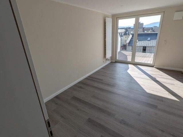 Dachgeschosswohnung mieten in Rüdesheim am Rhein, Rüdesheim
